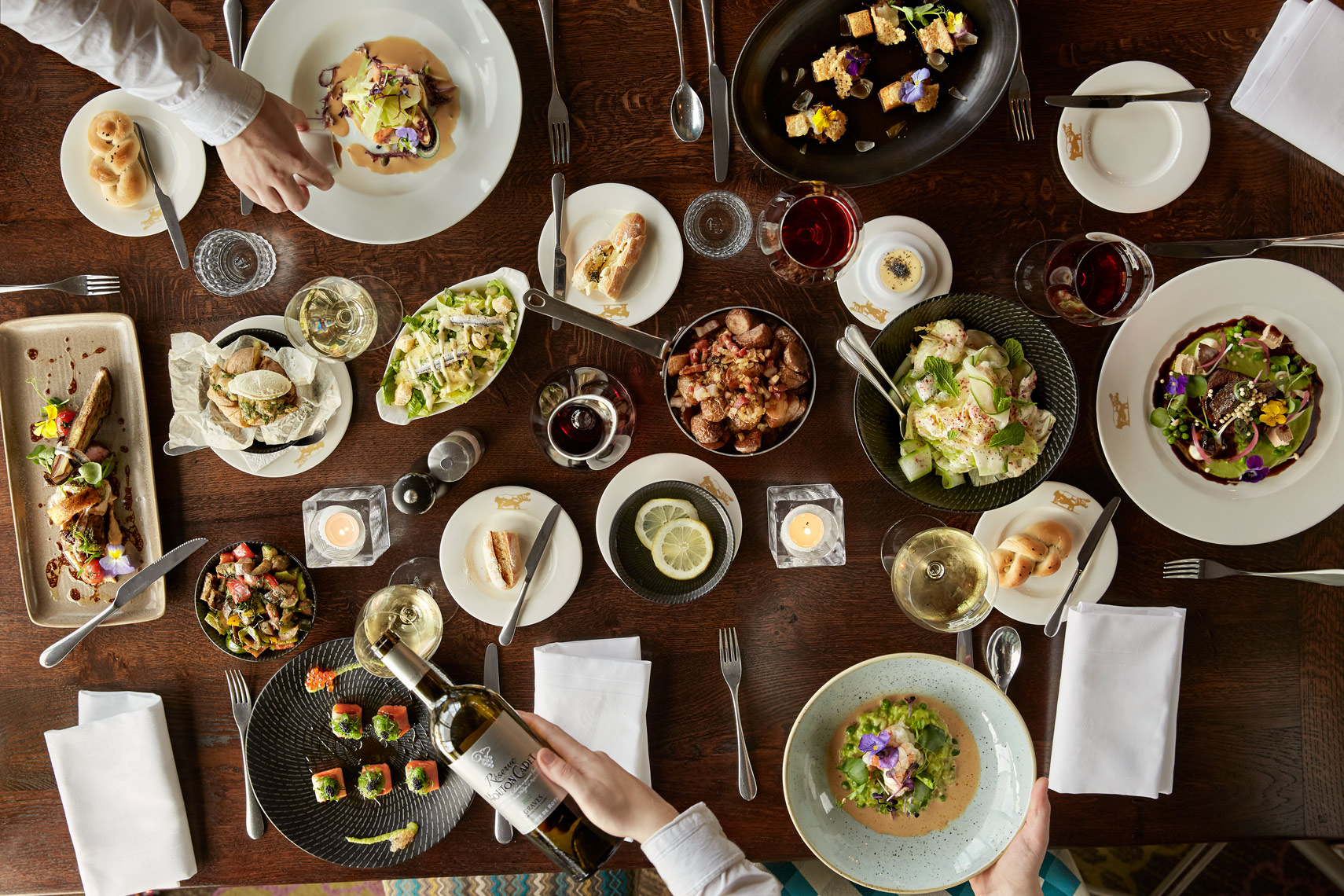 Hippopotamus Restaurant & Bar